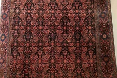 N-465, Sarugh-Ferahan (antique), wool, 195 x 126 cm, Iran, 4800 €