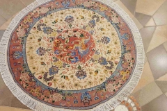 MO-221, Tabris, wool with silk, 100 x 100 cm, Iran, 660 €